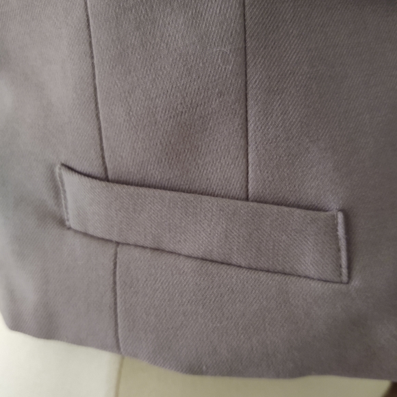 Twenty-one Brand Vest - Picture 4 of 8